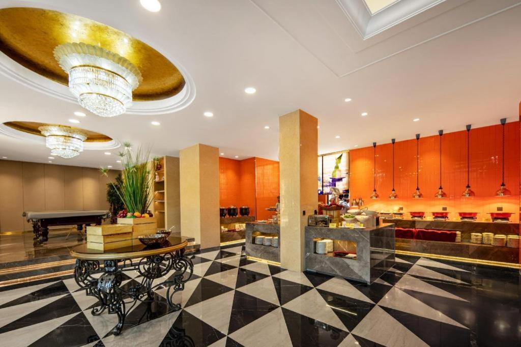Jinrong International Hotel Shanghai Exterior foto